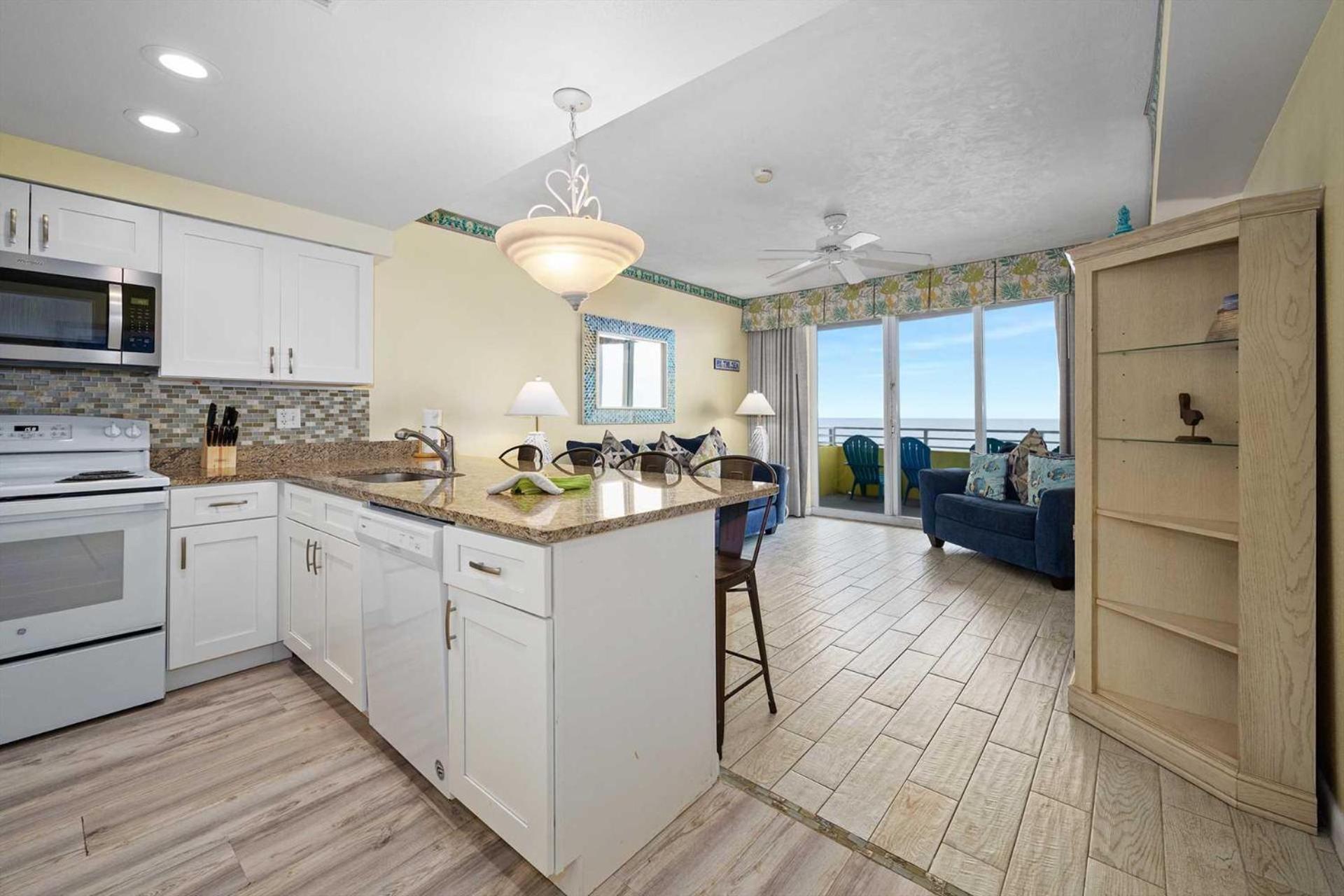 Ferienhaus Luxury 10th Floor 1 Bedroom Direct Oceanfront Wyndham Ocean Walk Daytona | 1006 Daytona Beach
