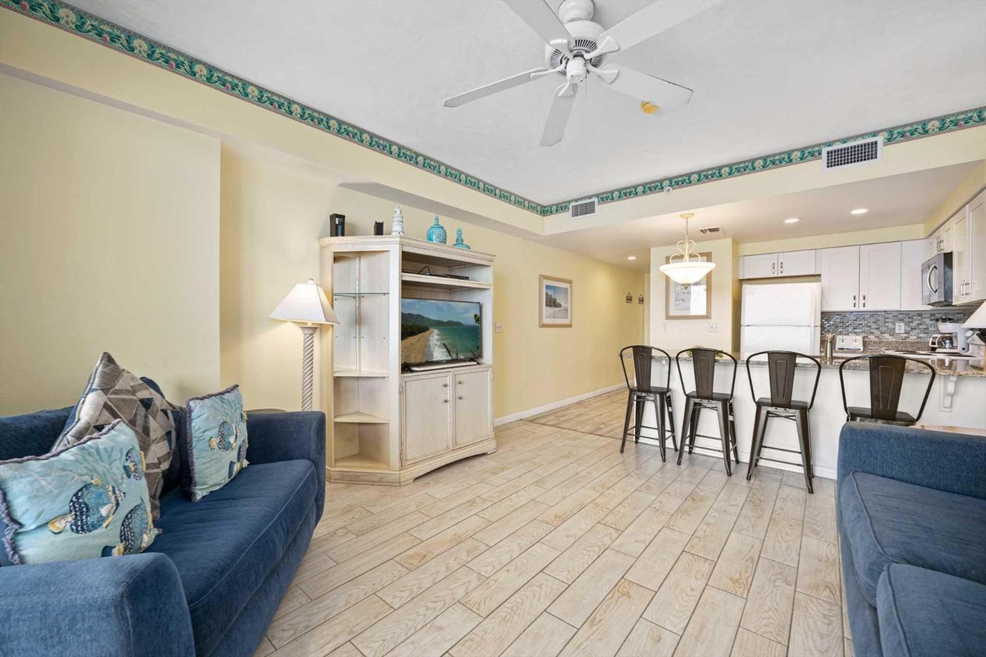 Luxury 10th Floor 1 Bedroom Direct Oceanfront Wyndham Ocean Walk Daytona | 1006 *