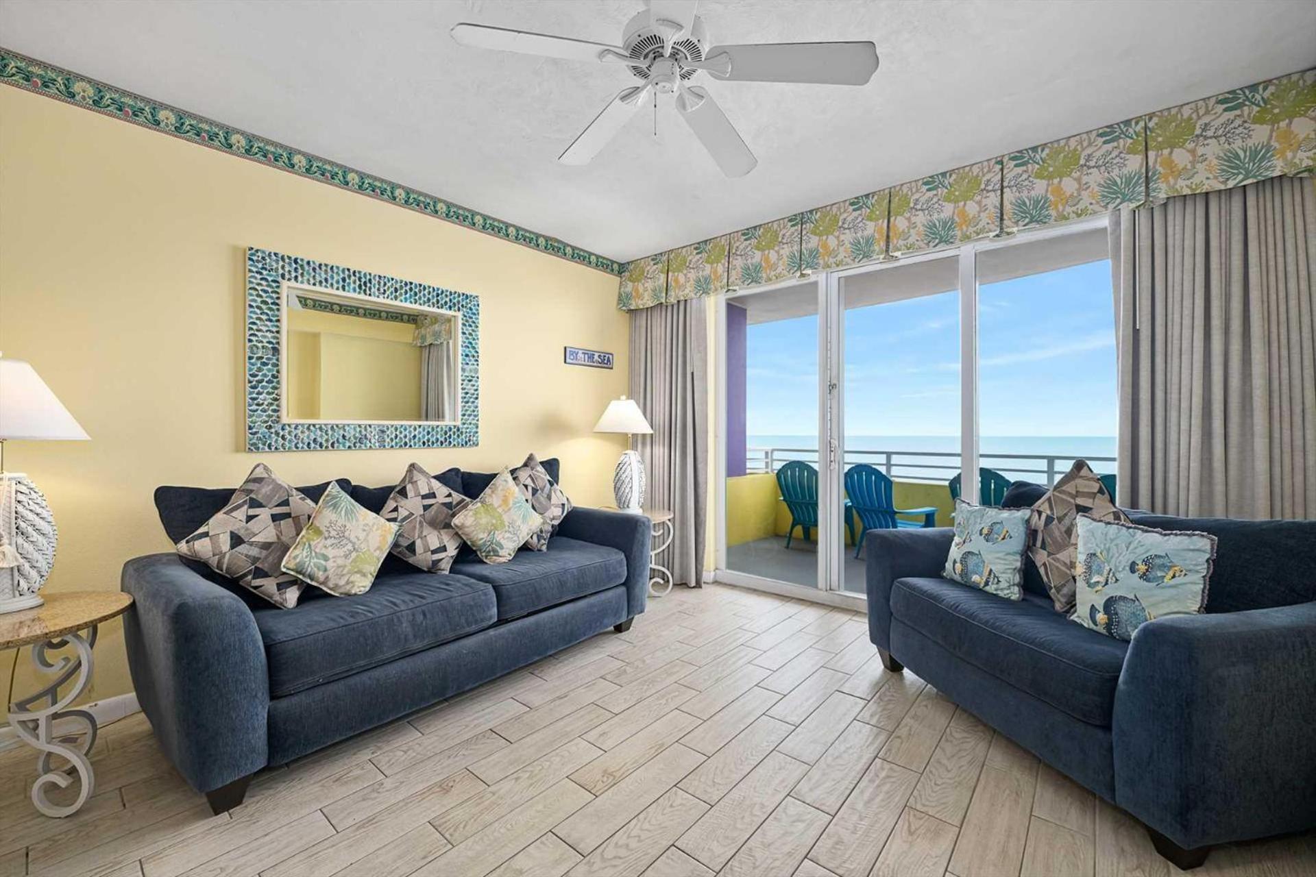 Luxury 10th Floor 1 Bedroom Direct Oceanfront Wyndham Ocean Walk Daytona | 1006 Ferienhaus *
