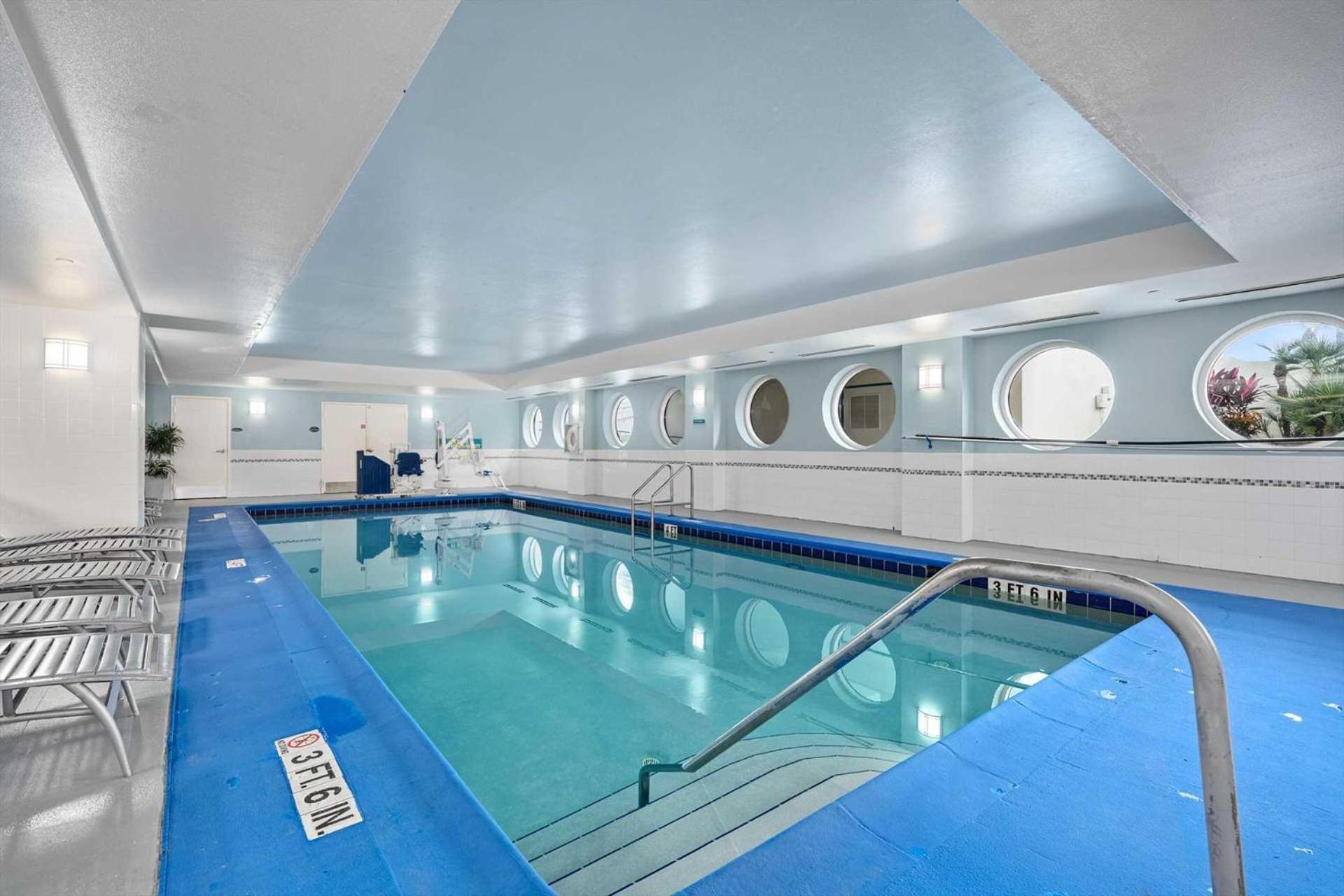 Luxury 10th Floor 1 Bedroom Direct Oceanfront Wyndham Ocean Walk Daytona | 1006 * Daytona Beach
