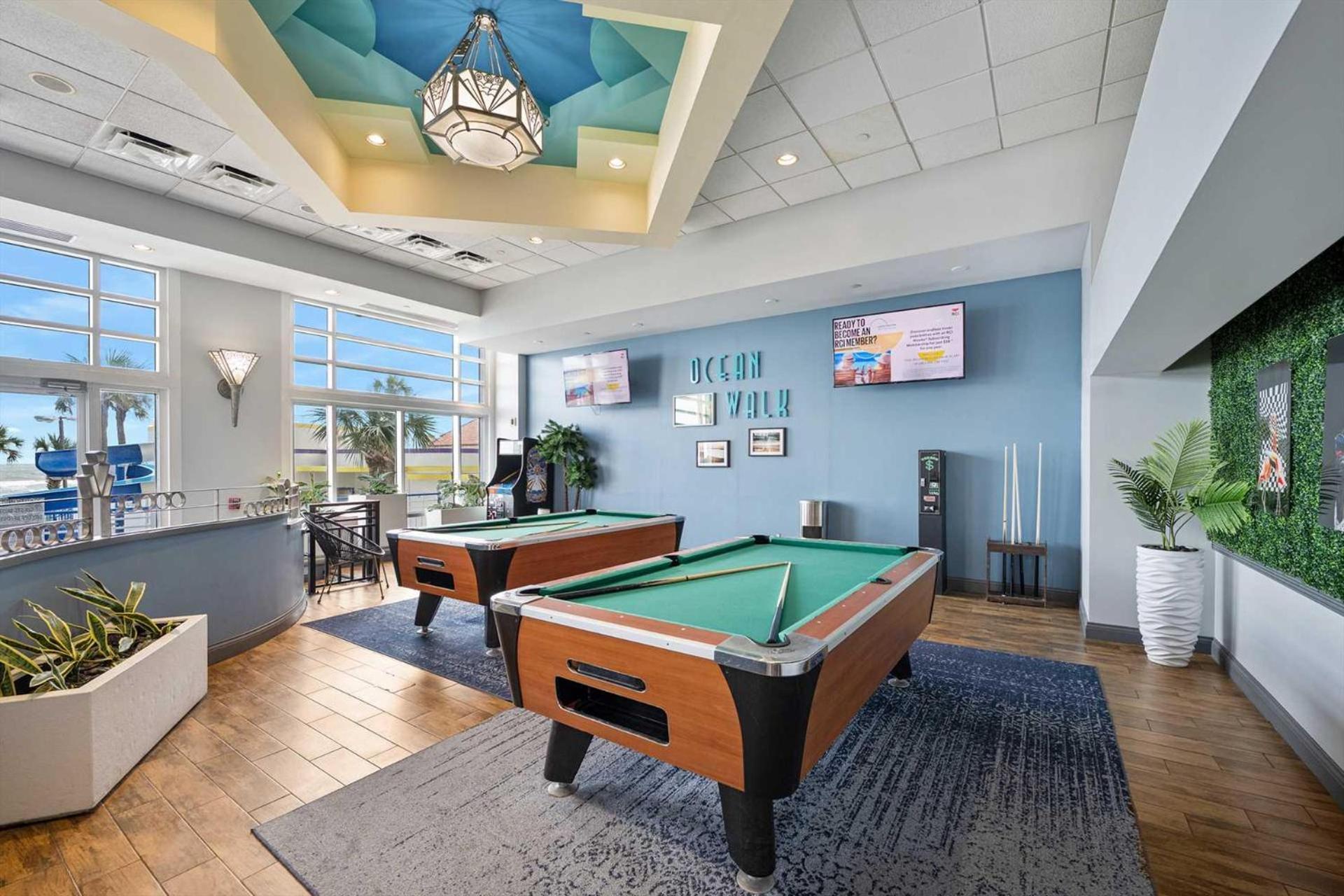 Luxury 10th Floor 1 Bedroom Direct Oceanfront Wyndham Ocean Walk Daytona | 1006 Ferienhaus Daytona Beach